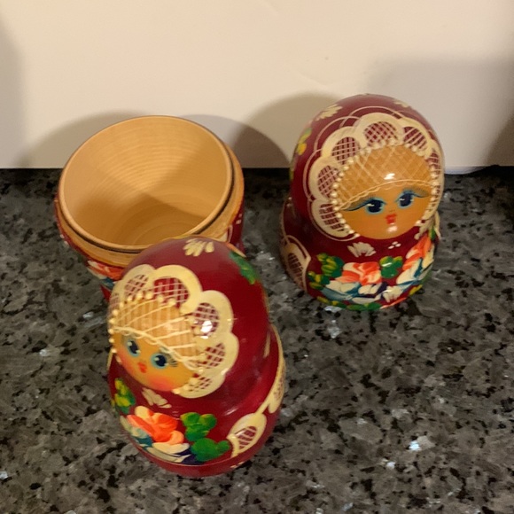 Russian nesting dolls - Picture 4 of 5